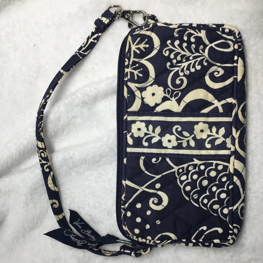 Vera Bradley Navy / White Wristlet